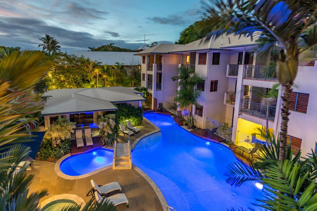 Meridian At Port Douglas - Adults Only Aparthotel Buitenkant foto