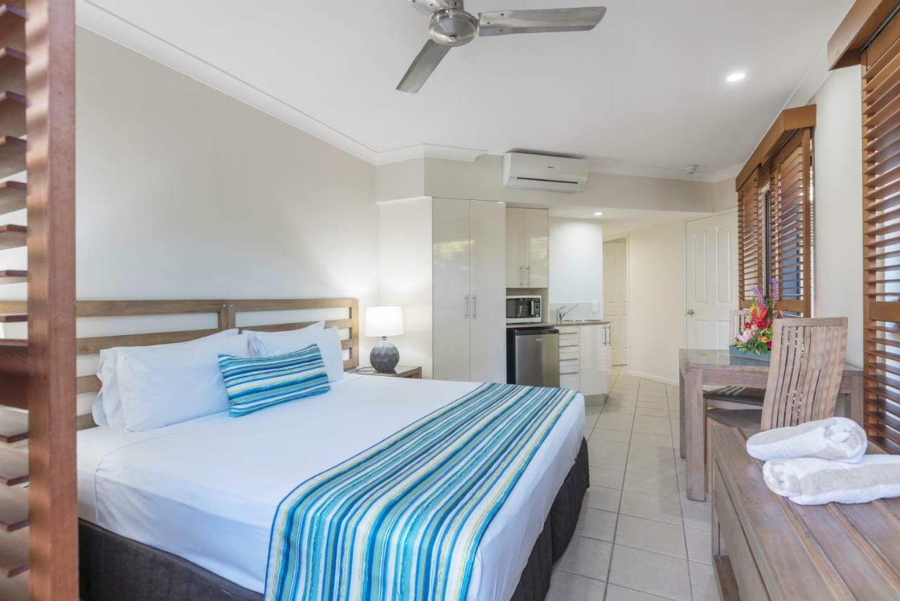 Meridian At Port Douglas - Adults Only Aparthotel Buitenkant foto